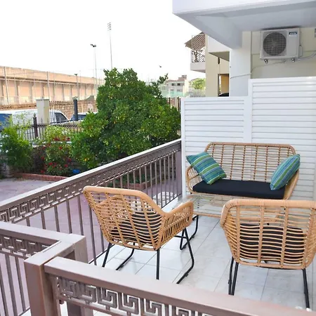 La Perla Apartment 2 Kalamata Exterior photo
