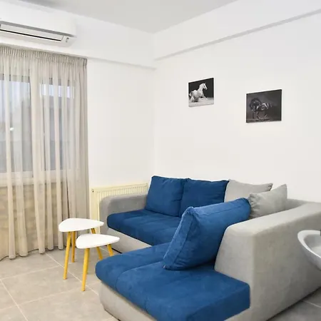 La Perla Apartment 2 Kalamata Exterior photo